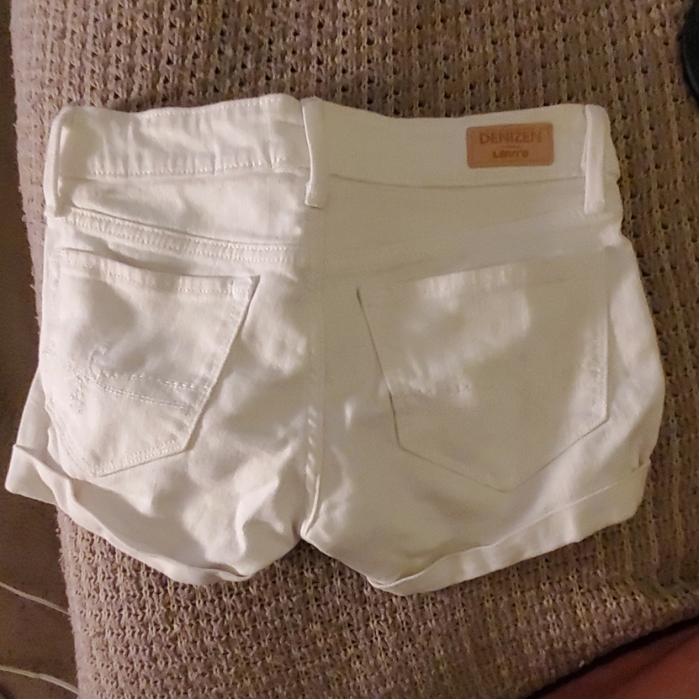 Levi's shorts